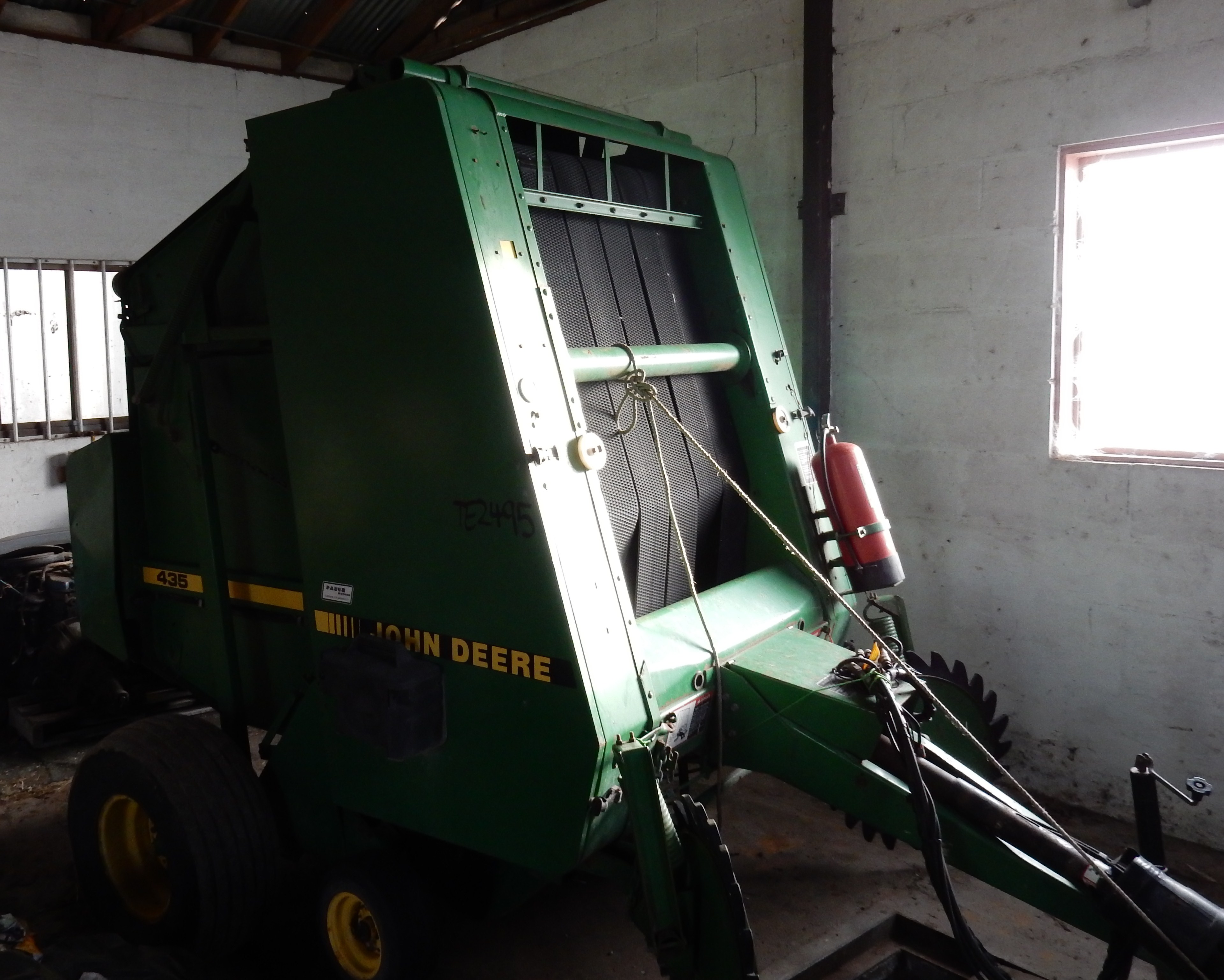 BALER JOHN DEER 435 NET WRAP TIDY MACHINE WITH MONITOR & LOW